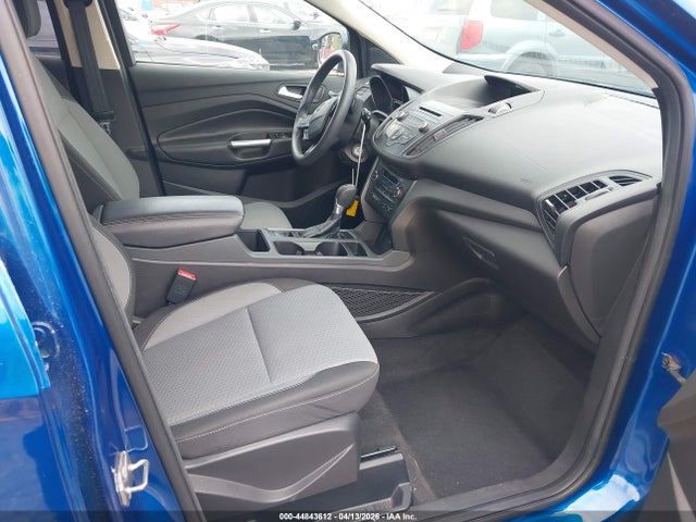 1FMCU0GD9HUD11940 Ford ESCAPE SE