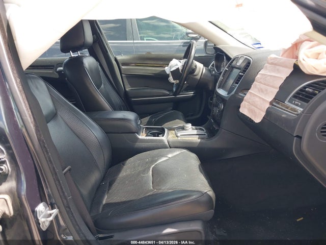 Продаж на аукціоні авто 2018 Chrysler 300 Limited Awd, vin: 2C3CCAKG4JH165314, номер лоту: 44843651