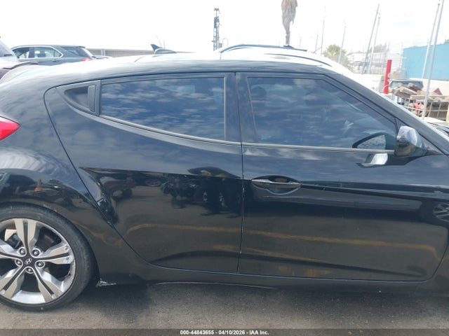2012 Hyundai Veloster Base W/gray მანქანა იყიდება აუქციონზე, vin: KMHTC6AD2CU055003, აუქციონის ნომერი: 44843655
