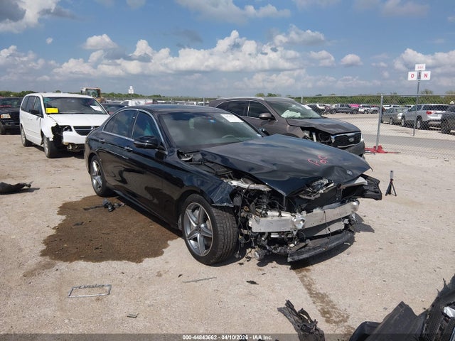 44843662 :رقم المزاد ، WDDZF4JB6KA512071 vin ، 2019 Mercedes-benz E 300 مزاد بيع