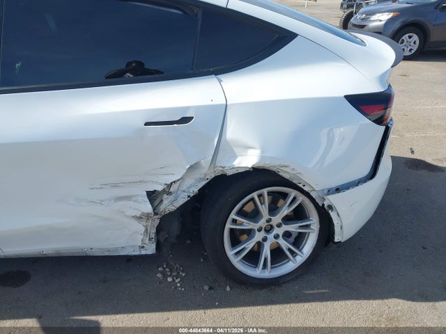Aukcja sprzedaży 2023 Tesla Model Y Awd/long Range Dual Motor All-wheel Drive, vin: 7SAYGDEE5PA090221, numer aukcji: 44843664