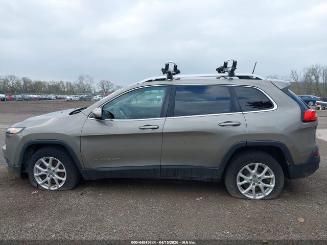 Aukcja sprzedaży 2016 Jeep Cherokee Latitude, vin: 1C4PJMCS4GW251711, numer aukcji: 44843684