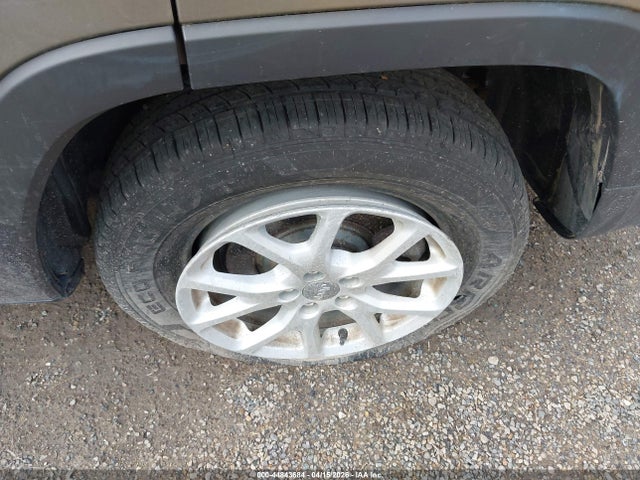 Aukcja sprzedaży 2016 Jeep Cherokee Latitude, vin: 1C4PJMCS4GW251711, numer aukcji: 44843684