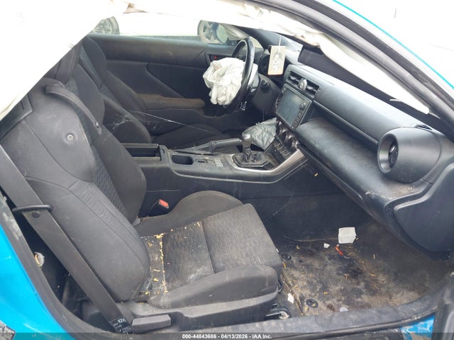 Продаж на аукціоні авто 2022 Toyota Gr86, vin: JF1ZNBC17N8750311, номер лоту: 44843686