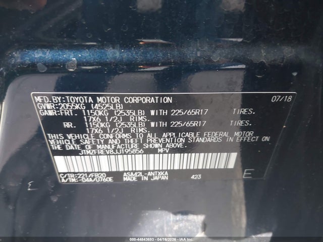 JTMZFREV8JJ195856 Toyota RAV4 LE