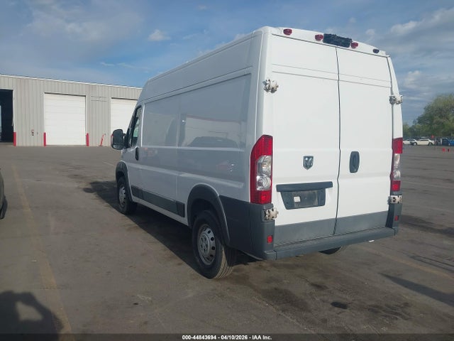 2017 RAM PROMASTER 1500 3C6TRVBG8HE541995 Photo 2