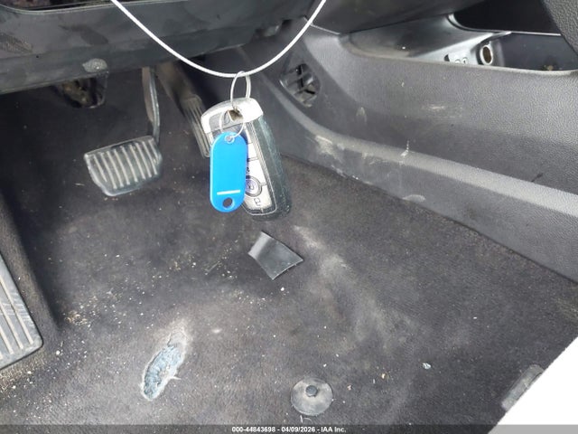 Ford FUSION S 2019 3FA6P0G74KR114195 Image 11