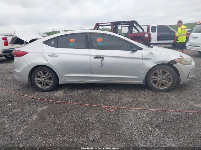 Aukcja sprzedaży 2017 Hyundai Elantra Value Edition, vin: 5NPD84LF0HH157057, numer aukcji: 44843712