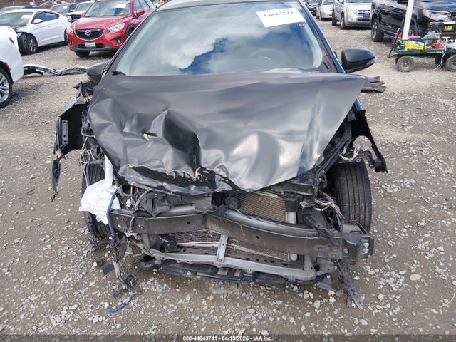 2016 Toyota Prius C Persona Series მანქანა იყიდება აუქციონზე, vin: JTDKDTB32G1114611, აუქციონის ნომერი: 44843741