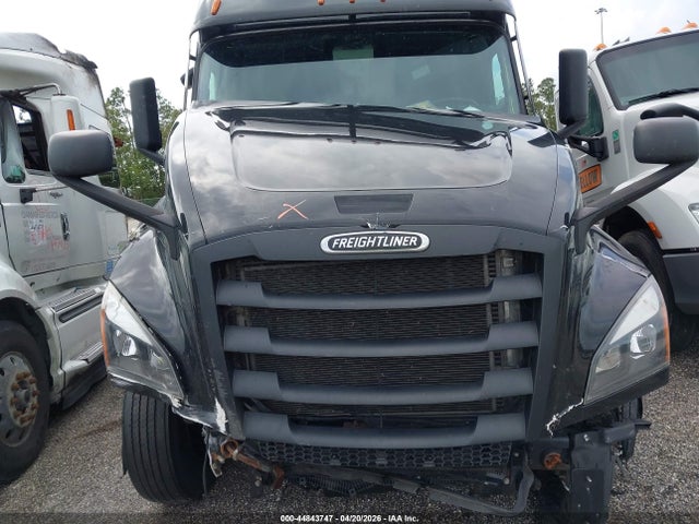 44843747 :رقم المزاد ، 3AKJHHDR7RSVD1284 vin ، 2024 Freightliner New Cascadia 126 مزاد بيع