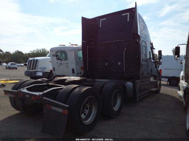 44843747 :رقم المزاد ، 3AKJHHDR7RSVD1284 vin ، 2024 Freightliner New Cascadia 126 مزاد بيع