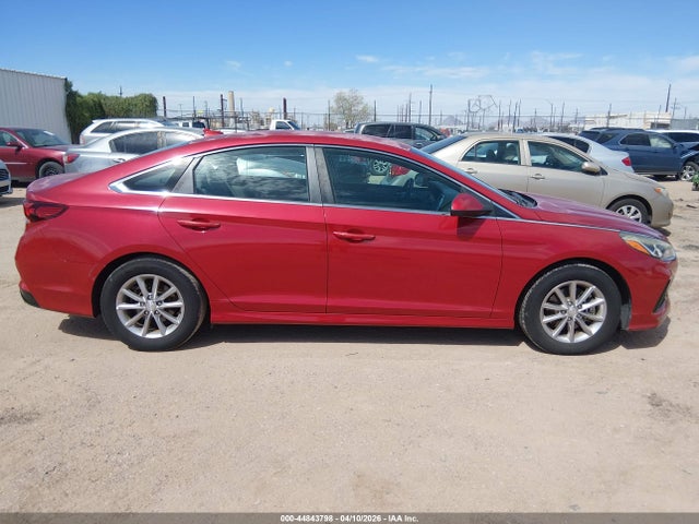 5NPE24AF3JH609081 Hyundai SONATA SE