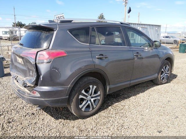 JTMBFREV0JJ731751 Toyota RAV4 LE