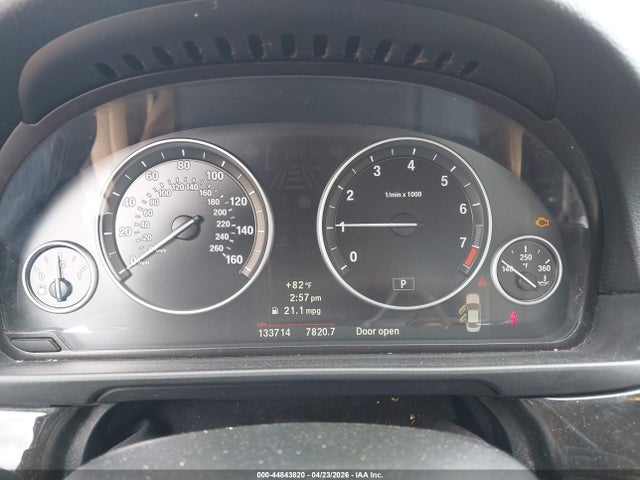 44843820 :رقم المزاد ، WBAFR1C55BC750411 vin ، 2011 Bmw 528i مزاد بيع