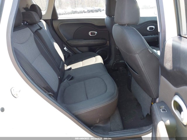 2017 Kia Soul + მანქანა იყიდება აუქციონზე, vin: KNDJP3A50H7464727, აუქციონის ნომერი: 44843822