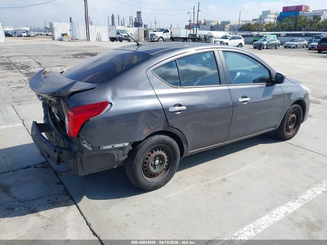 Продажа на аукционе авто 2015 Nissan Versa 1.6 Sv, vin: 3N1CN7AP9FL831935, номер лота: 44843855
