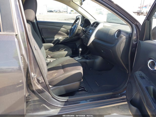 Продажа на аукционе авто 2015 Nissan Versa 1.6 Sv, vin: 3N1CN7AP9FL831935, номер лота: 44843855