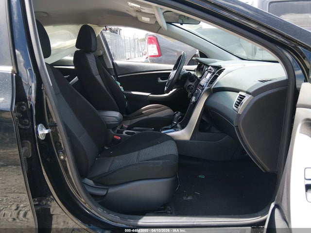 Aukcja sprzedaży 2017 Hyundai Elantra Gt, vin: KMHD35LH6HU381134, numer aukcji: 44843860