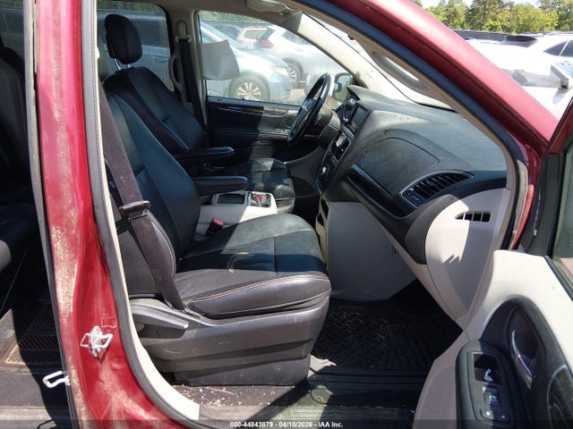 2014 Chrysler Town & Country Touring მანქანა იყიდება აუქციონზე, vin: 2C4RC1BG4ER272255, აუქციონის ნომერი: 44843879