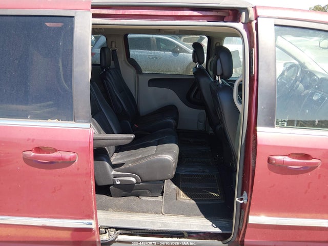 2014 Chrysler Town & Country Touring მანქანა იყიდება აუქციონზე, vin: 2C4RC1BG4ER272255, აუქციონის ნომერი: 44843879