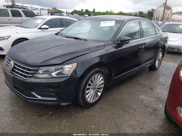 1VWBT7A31GC057279 Volkswagen Passat 1.8t Se