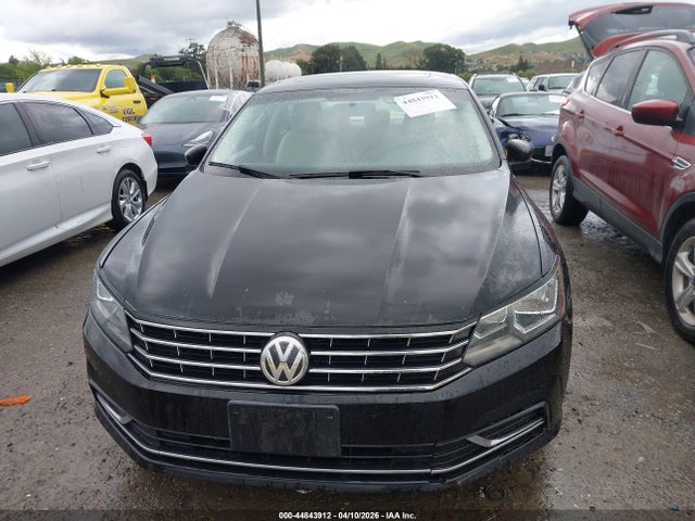 1VWBT7A31GC057279 Volkswagen Passat 1.8t Se