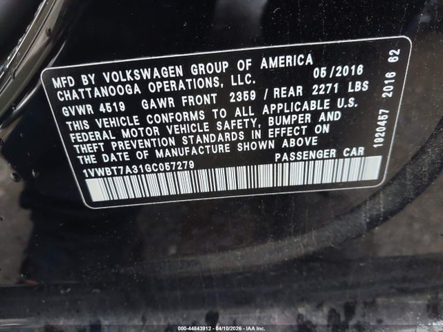 1VWBT7A31GC057279 Volkswagen Passat 1.8t Se
