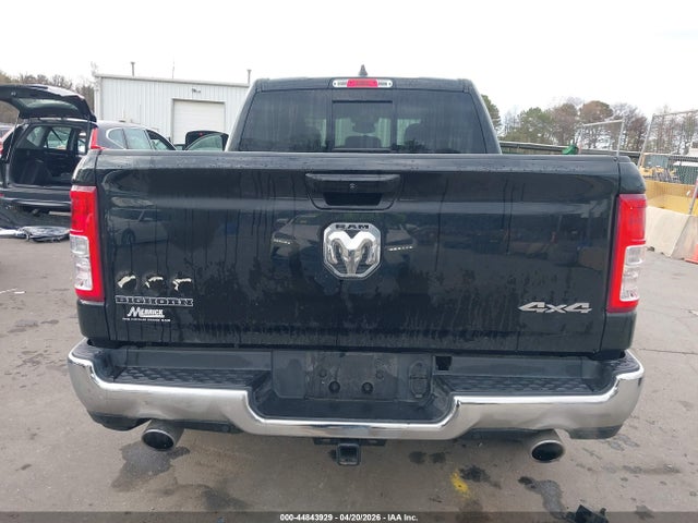 Aukcja sprzedaży 2022 Ram 1500 Big Horn  4x4 5'7 Box, vin: 1C6SRFFT5NN135379, numer aukcji: 44843929