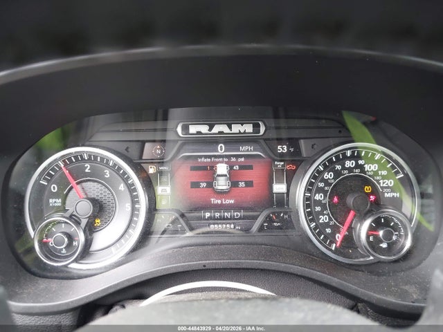 Aukcja sprzedaży 2022 Ram 1500 Big Horn  4x4 5'7 Box, vin: 1C6SRFFT5NN135379, numer aukcji: 44843929