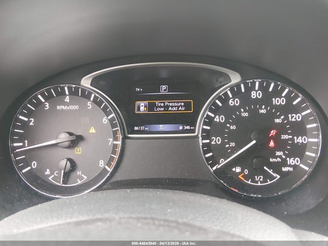 44843940 :رقم المزاد ، 1N4AL3AP0JC116040 vin ، 2018 Nissan Altima 2.5 Sr مزاد بيع