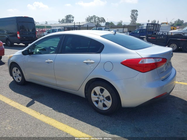 KIA FORTE LX 2015 KNAFX4A67F5378938 Image 3
