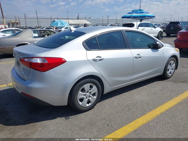 KIA FORTE LX 2015 KNAFX4A67F5378938 Image 4