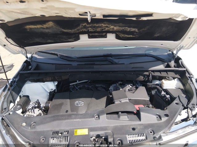 Aukcja sprzedaży 2018 Toyota Highlander Le, vin: 5TDBZRFH3JS888435, numer aukcji: 44843974