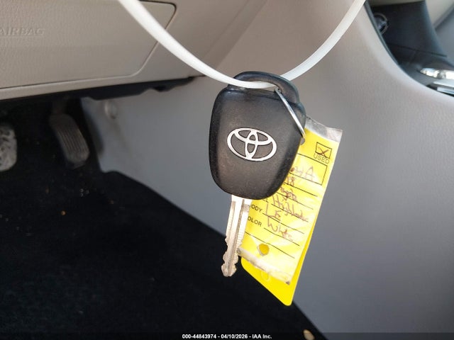 Aukcja sprzedaży 2018 Toyota Highlander Le, vin: 5TDBZRFH3JS888435, numer aukcji: 44843974