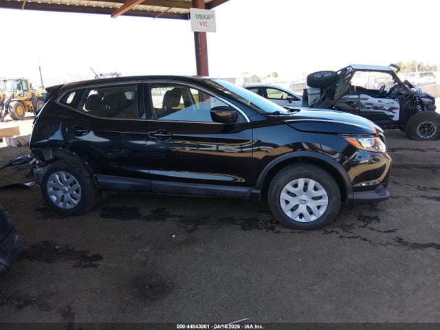 Продаж на аукціоні авто 2019 Nissan Rogue Sport S, vin: JN1BJ1CP9KW222463, номер лоту: 44843981