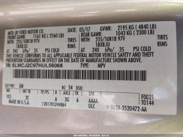 5LMCJ2C97HUL56068 Lincoln MKC SELECT