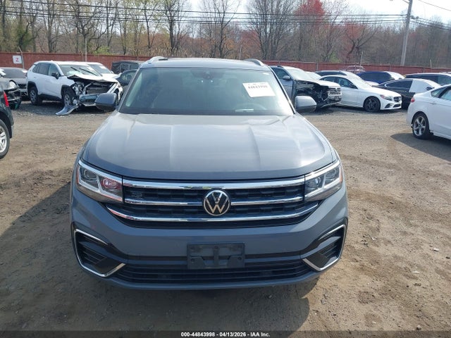 44843998 :رقم المزاد ، 1V2SE2CA7MC229305 vin ، 2021 Volkswagen Atlas Cross Sport 3.6l V6 Sel/3.6l V6 Sel R-line مزاد بيع