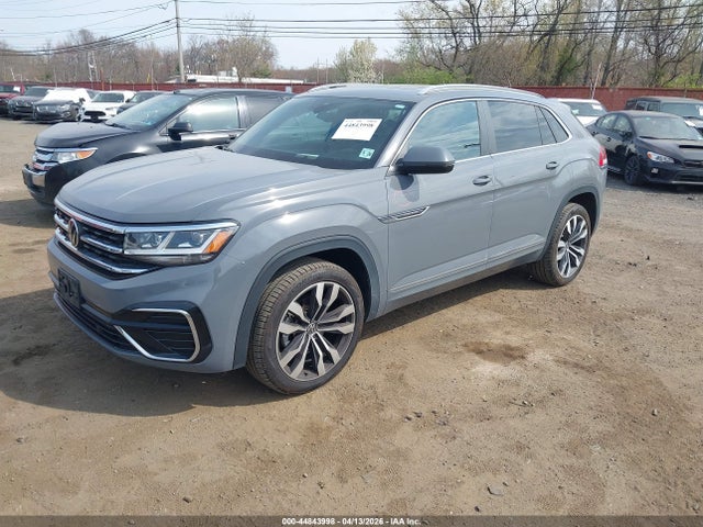 44843998 :رقم المزاد ، 1V2SE2CA7MC229305 vin ، 2021 Volkswagen Atlas Cross Sport 3.6l V6 Sel/3.6l V6 Sel R-line مزاد بيع