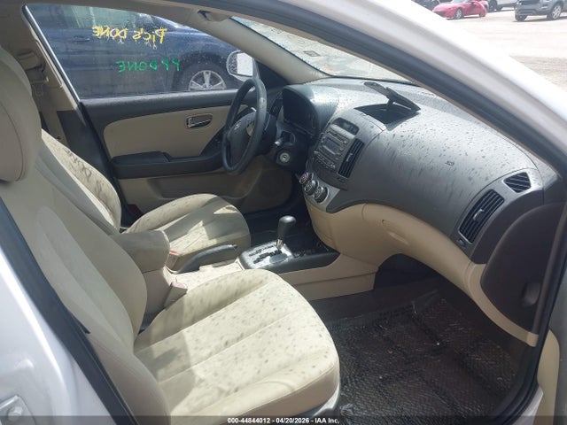 44844012 :رقم المزاد ، KMHDU4AD8AU090907 vin ، 2010 Hyundai Elantra Gls مزاد بيع