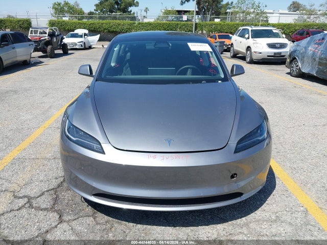 44844035 :رقم المزاد ، 5YJ3E1EB9SF939991 vin ، 2025 Tesla Model 3 Long Range All-wheel Drive مزاد بيع