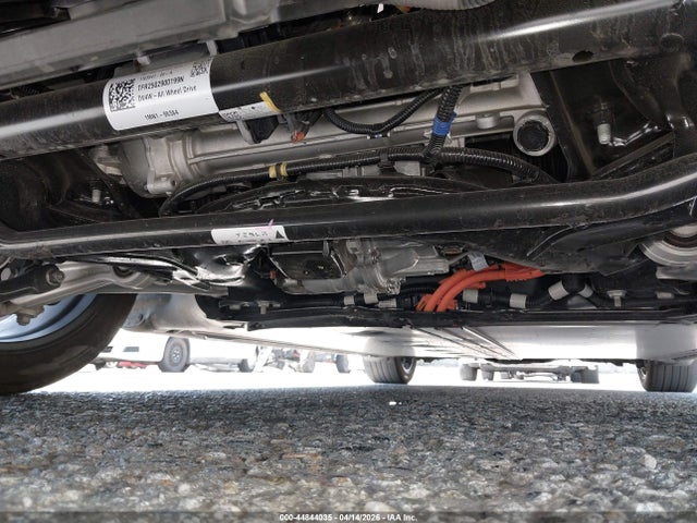 44844035 :رقم المزاد ، 5YJ3E1EB9SF939991 vin ، 2025 Tesla Model 3 Long Range All-wheel Drive مزاد بيع