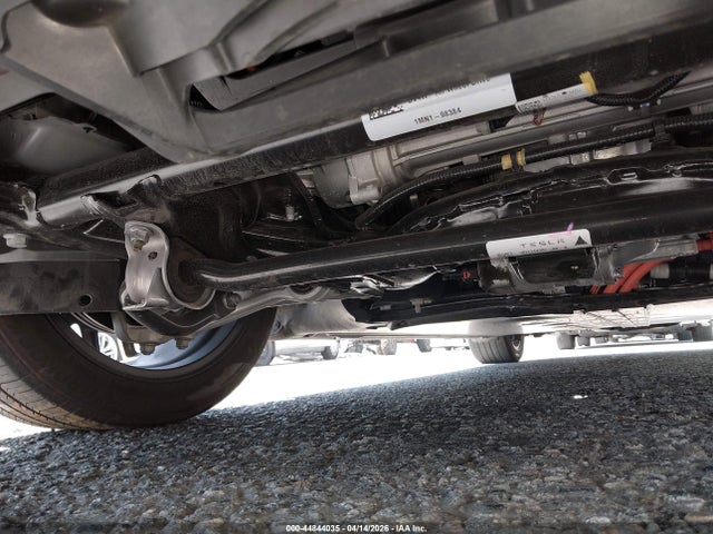 44844035 :رقم المزاد ، 5YJ3E1EB9SF939991 vin ، 2025 Tesla Model 3 Long Range All-wheel Drive مزاد بيع