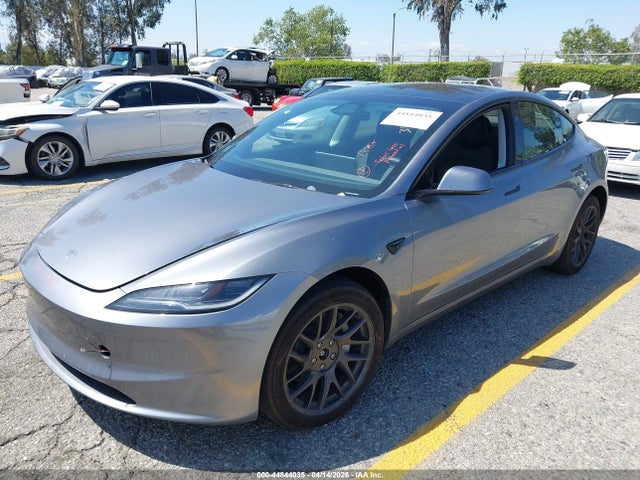 44844035 :رقم المزاد ، 5YJ3E1EB9SF939991 vin ، 2025 Tesla Model 3 Long Range All-wheel Drive مزاد بيع