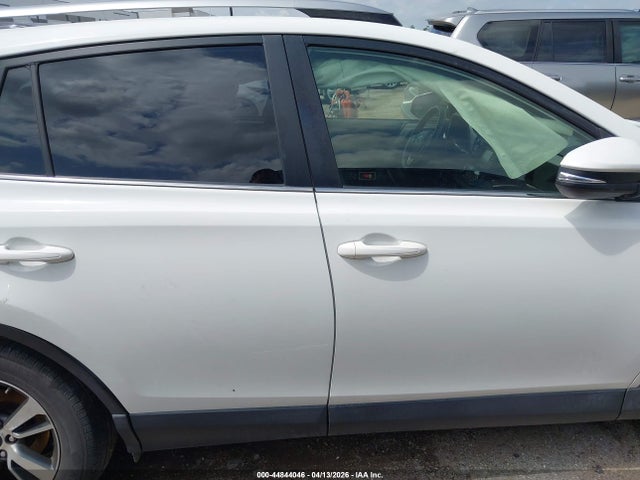 Aukcja sprzedaży 2018 Toyota Rav4 Xle, vin: JTMWFREV5JJ722397, numer aukcji: 44844046