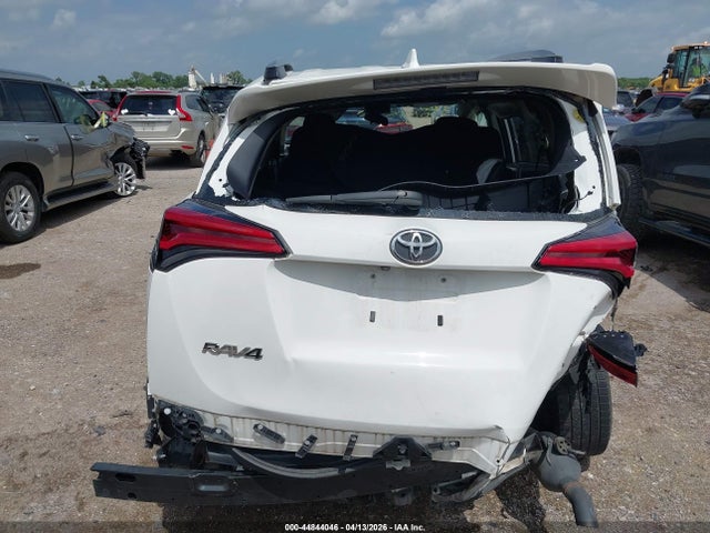 Aukcja sprzedaży 2018 Toyota Rav4 Xle, vin: JTMWFREV5JJ722397, numer aukcji: 44844046