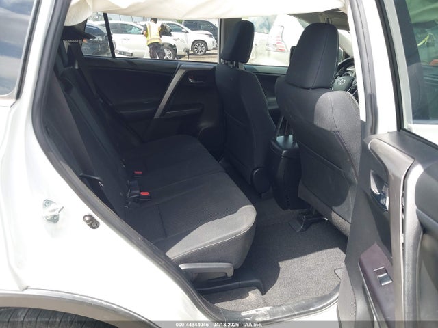 Aukcja sprzedaży 2018 Toyota Rav4 Xle, vin: JTMWFREV5JJ722397, numer aukcji: 44844046