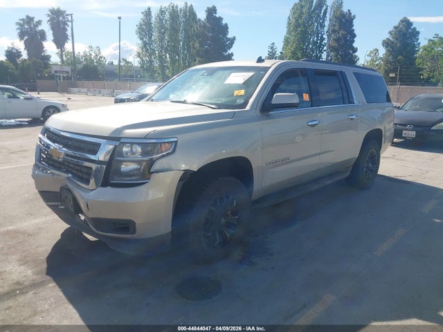 1GNSKJKC2FR266244 Chevrolet Suburban 1500 Lt
