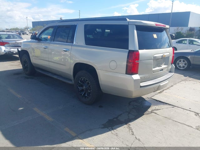 1GNSKJKC2FR266244 Chevrolet Suburban 1500 Lt