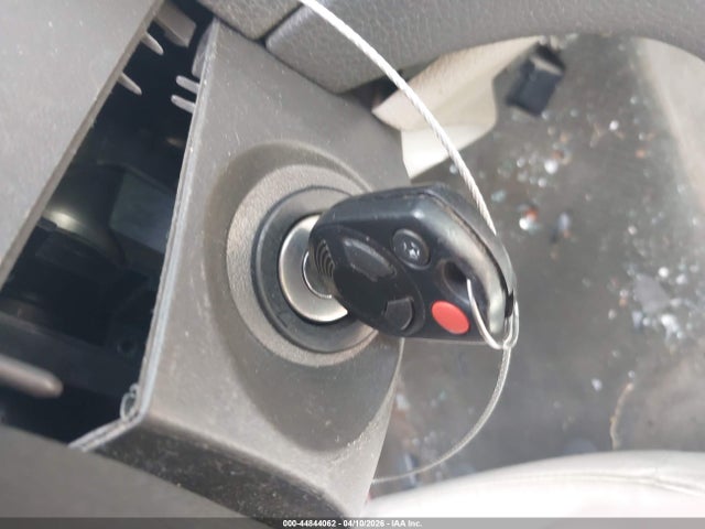 44844062 :رقم المزاد ، 3FAHP0HA0AR414513 vin ، 2010 Ford Fusion Se مزاد بيع