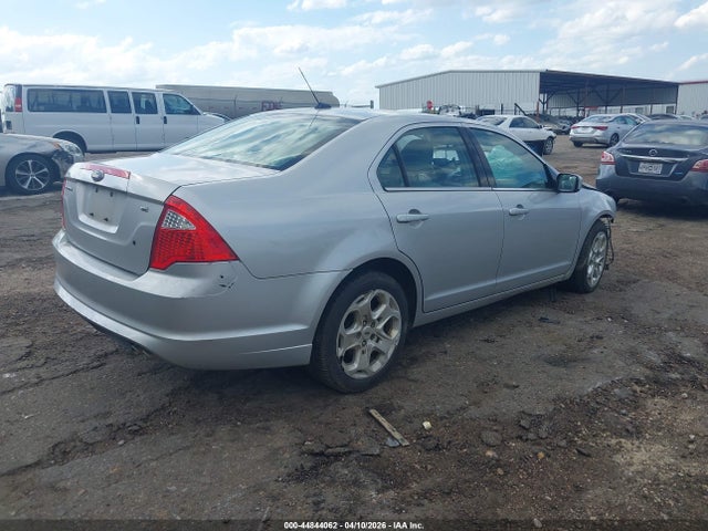 44844062 :رقم المزاد ، 3FAHP0HA0AR414513 vin ، 2010 Ford Fusion Se مزاد بيع
